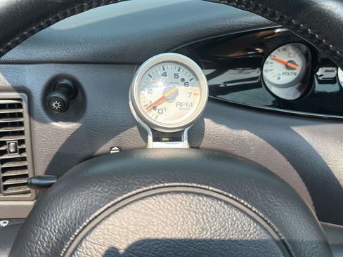 Used 2000 Plymouth Prowler RWD image 18