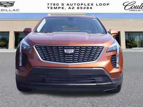 Used 2019 Cadillac XT4 Luxury FWD image 2