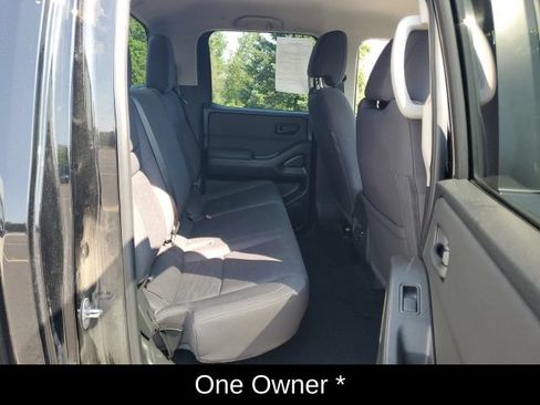 Certified 2024 Nissan Frontier S w/ Technology Package AWD/4WD image 14