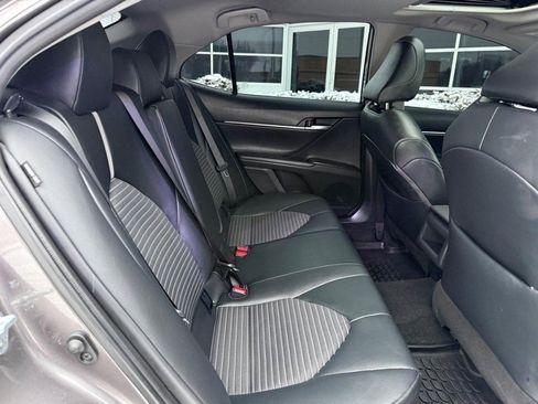 Used 2024 Toyota Camry SE w/ Cold Weather Package image 12