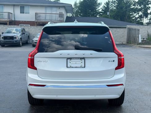 Used 2025 Volvo XC90 B5 Core AWD/4WD image 15