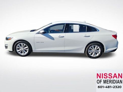 Used 2023 Chevrolet Malibu LT image 2