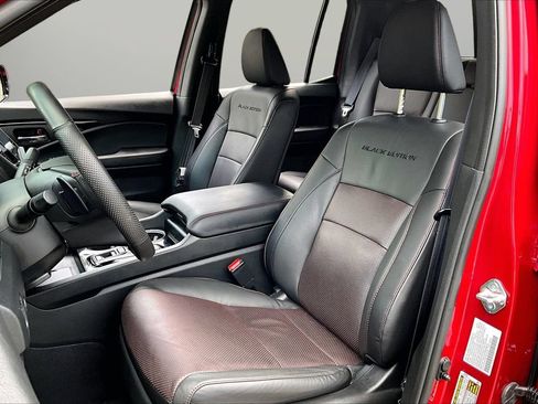 Used 2025 Honda Ridgeline Black Edition image 21