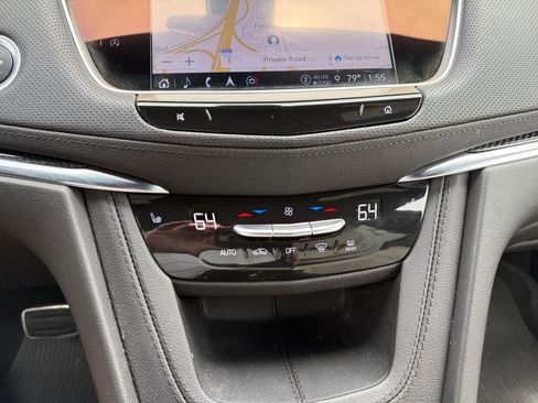 Used 2023 Cadillac XT5 Sportv w/ LPO, Floor Liner Package AWD/4WD image 32