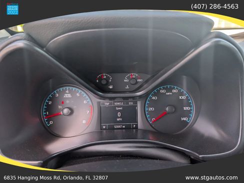 Used 2015 Chevrolet Colorado LT w/ Luxury Package RWD image 36
