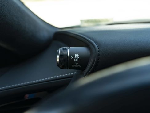 Used 2019 Lexus LS 500 F Sport w/ Accessory Package (Z2) AWD/4WD image 24