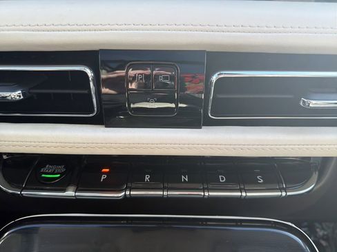 Certified 2023 Lincoln Nautilus Black Label AWD/4WD image 26