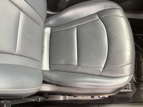 Used 2024 Buick Enclave Premium FWD image 15