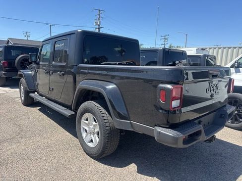 Used 2022 Jeep Gladiator Sport AWD/4WD image 6