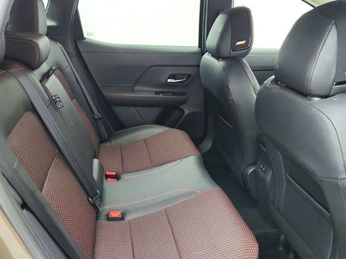 Used 2025 Nissan Kicks SR w/ SR Premium Package AWD/4WD image 24