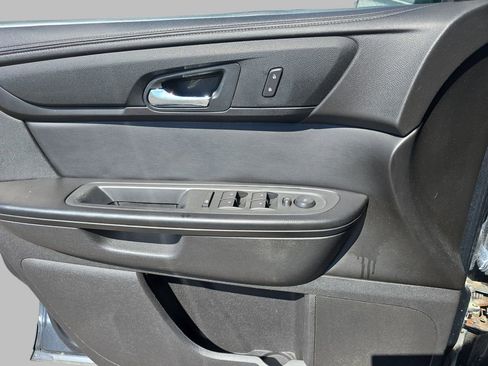Used 2014 GMC Acadia SLE AWD/4WD image 29