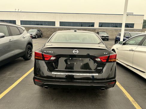 Used 2020 Nissan Altima 2.5 SV AWD/4WD image 7