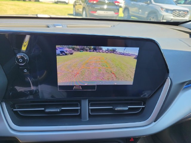 New 2026 Chevrolet Trax LS w/ LS Convenience Package FWD image 28