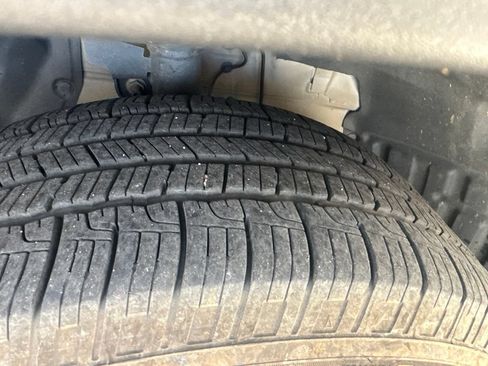 Used 2021 Honda Ridgeline Sport image 4