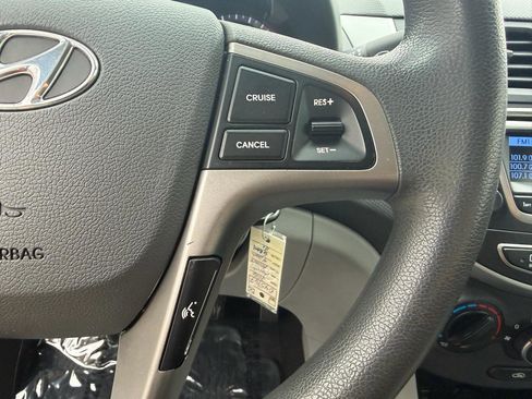Used 2016 Hyundai Accent SE w/ Option Group 02 FWD image 27