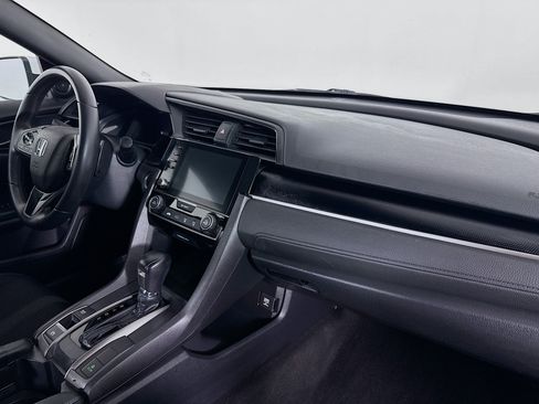 Used 2020 Honda Civic Sport image 28