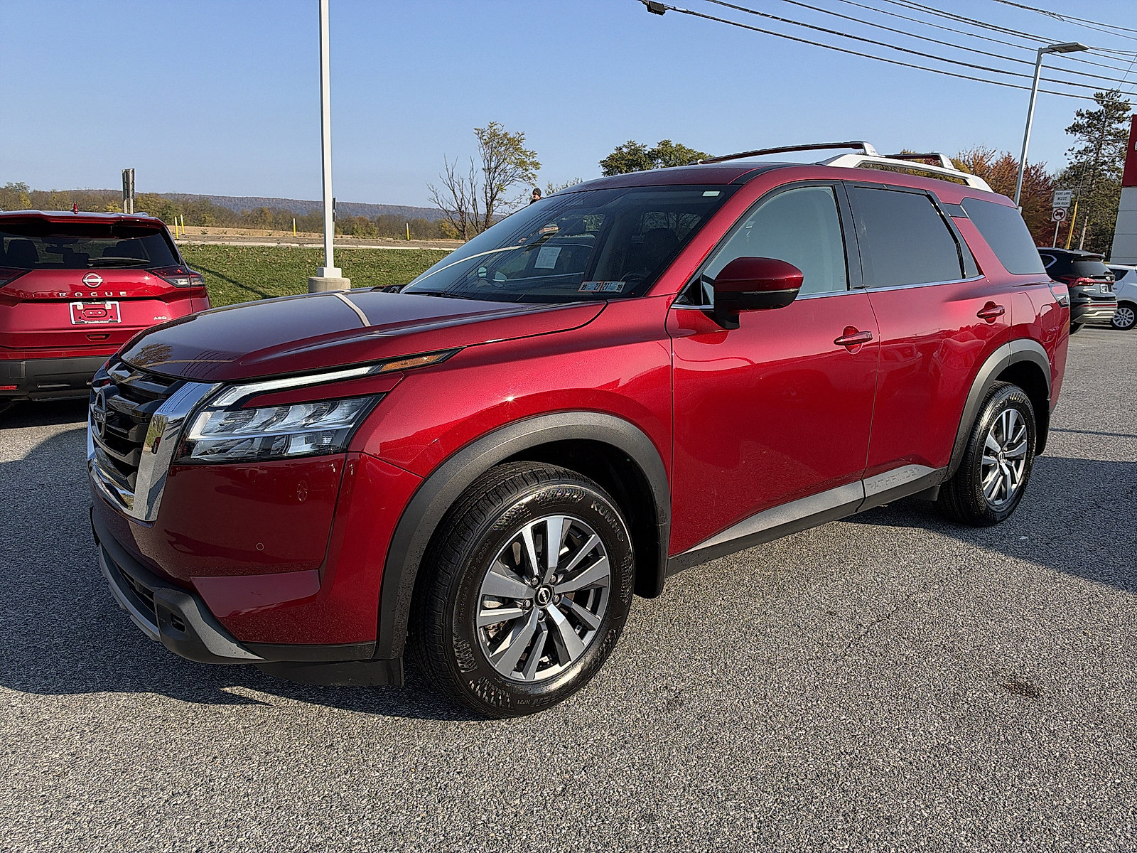 Certified 2024 Nissan Pathfinder SL AWD/4WD image 7