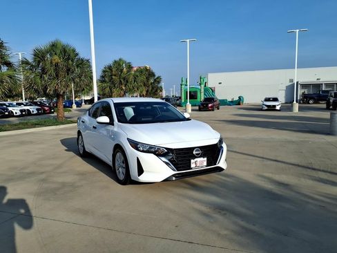 Used 2024 Nissan Sentra S FWD image 7