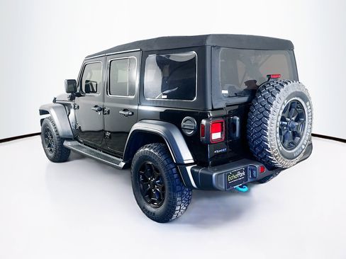 Used 2023 Jeep Wrangler Unlimited w/ Cold Weather Group AWD/4WD image 5