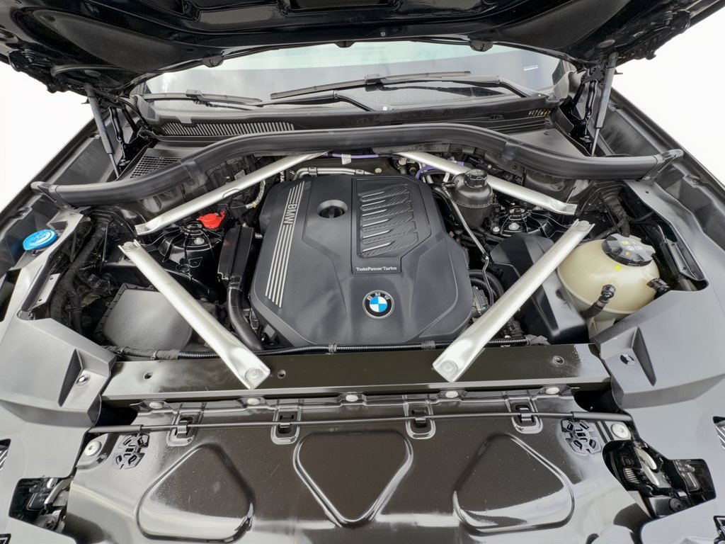 Used 2023 BMW X5 sDrive40i w/ M Sport Package RWD image 31
