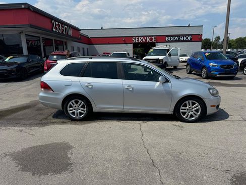 Used 2014 Volkswagen Jetta TDI FWD image 2