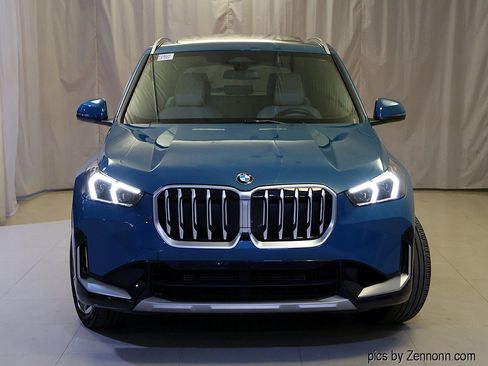 Certified 2025 BMW X1 xDrive28i AWD/4WD image 5