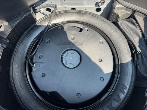 Used 2024 Nissan Z NISMO w/ Floor Mat Package RWD image 17