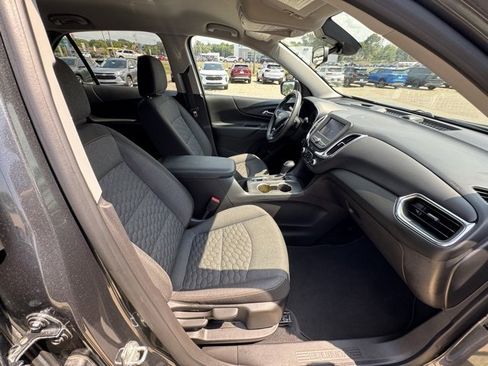 Certified 2021 Chevrolet Equinox LT image 44