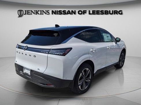 New 2025 Nissan Murano SL image 10