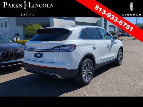 Certified 2022 Lincoln Nautilus Reserve image 4