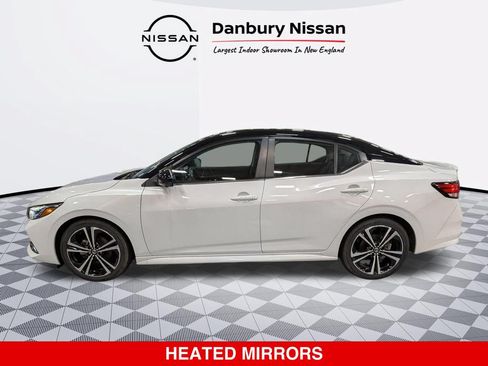 Certified 2023 Nissan Sentra SR w/ SR Premium Package FWD image 7