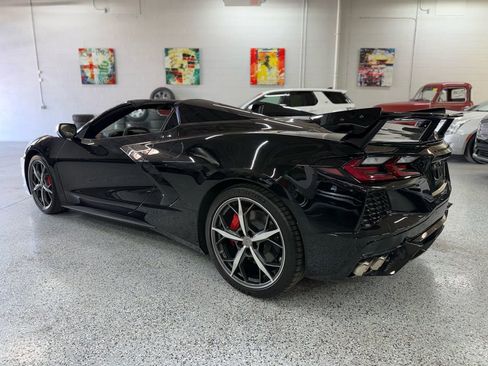 Used 2023 Chevrolet Corvette Stingray Preferred Conv w/ 2LT RWD image 3