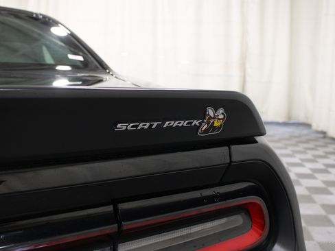 Used 2021 Dodge Challenger R/T Scat Pack RWD image 23