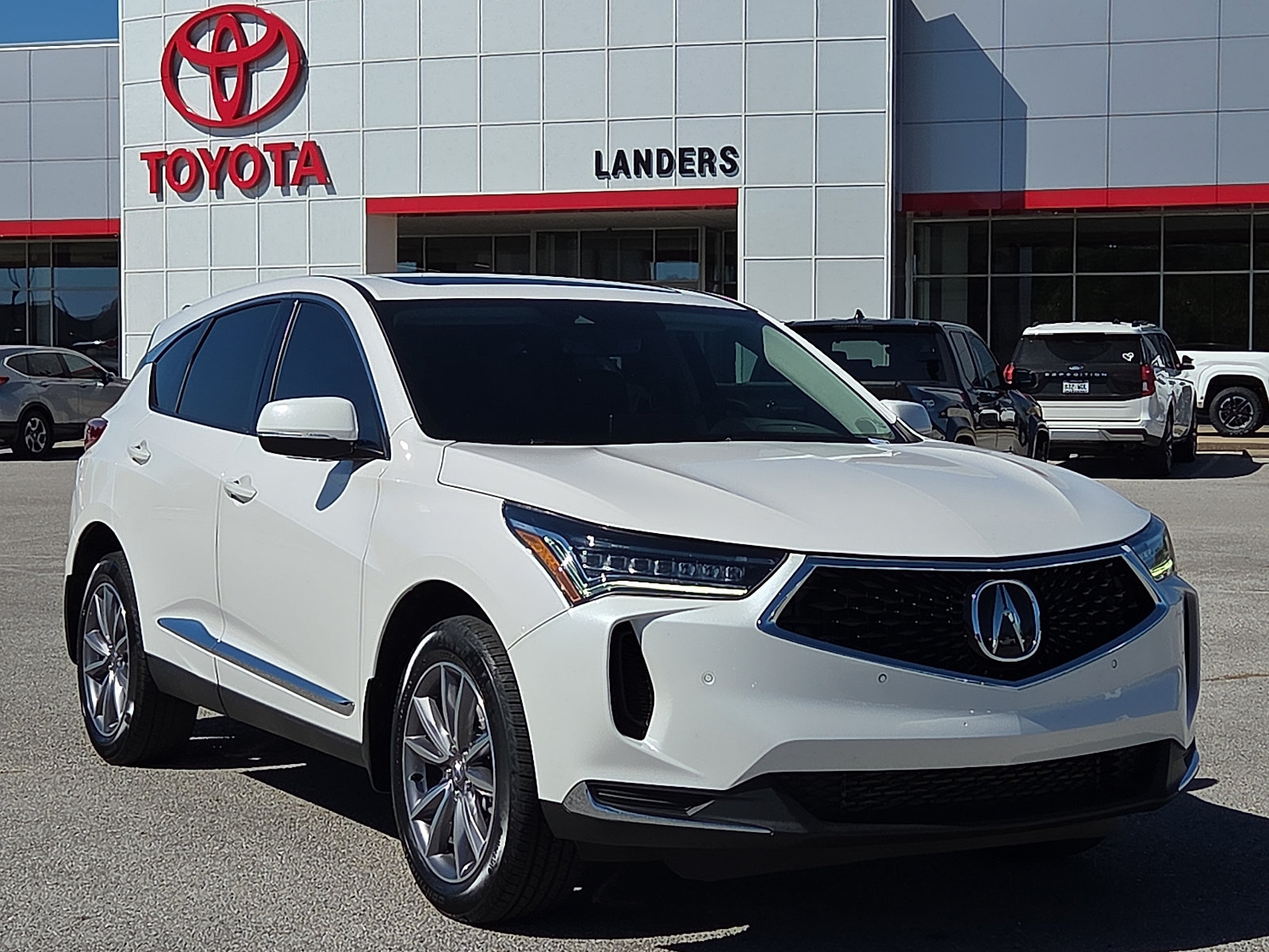 Used 2023 Acura RDX w/ Technology Package AWD/4WD image 1