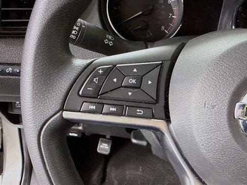 Certified 2020 Nissan Rogue Sport S image 20