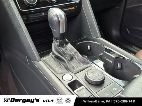 Certified 2023 Volkswagen Atlas SEL Premium AWD/4WD image 21