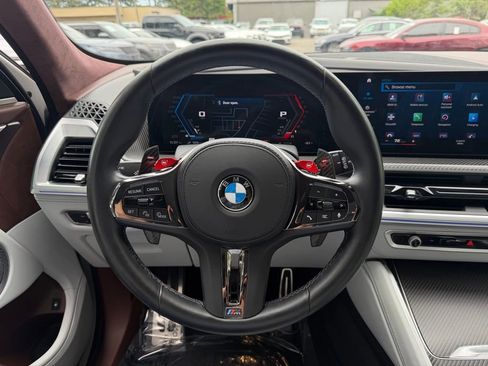 Used 2023 BMW XM AWD/4WD image 18