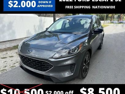 Used 2022 Ford Escape SE w/ SE Sport Appearance Package