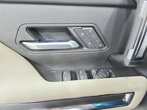 New 2026 GMC Hummer EV 4x4 Crew Cab image 32