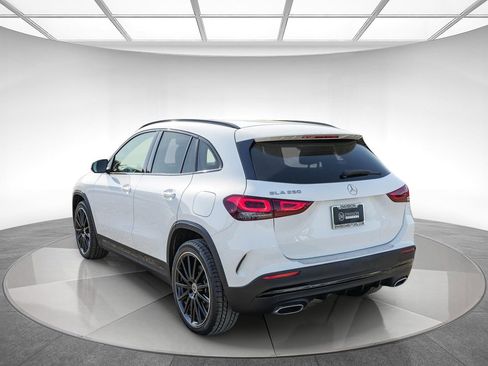 Used 2022 Mercedes-Benz GLA 250 image 2
