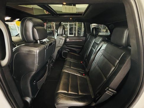 Used 2018 Jeep Grand Cherokee Trackhawk AWD/4WD image 43