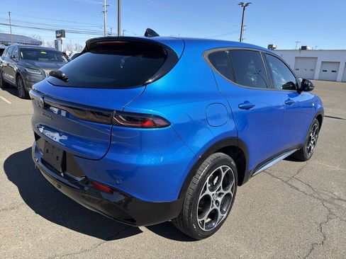 Used 2024 Alfa Romeo Tonale Ti AWD/4WD image 4