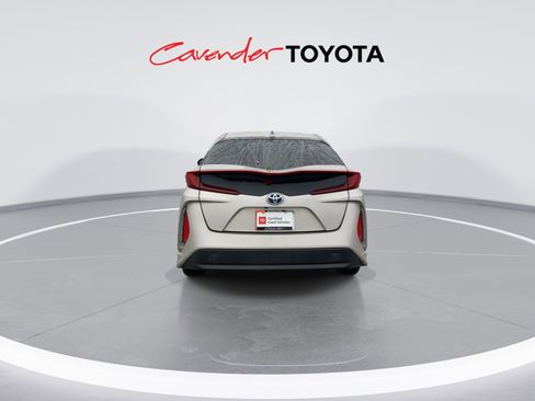 Certified 2022 Toyota Prius Prime LE image 7