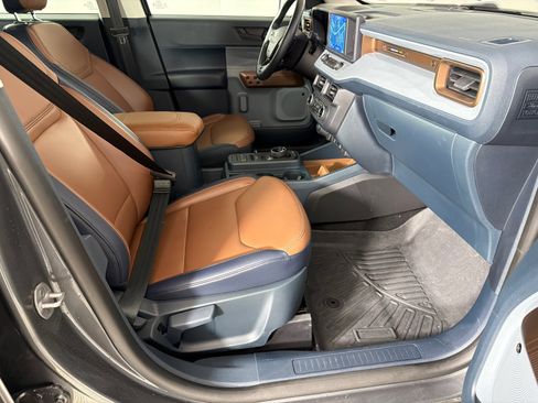 Used 2024 Ford Maverick Lariat image 14