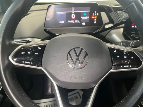 Used 2022 Volkswagen ID.4 Pro image 19