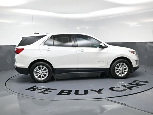 Used 2018 Chevrolet Equinox LT image 10