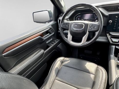 Used 2024 GMC Sierra 1500 Denali AWD/4WD image 21