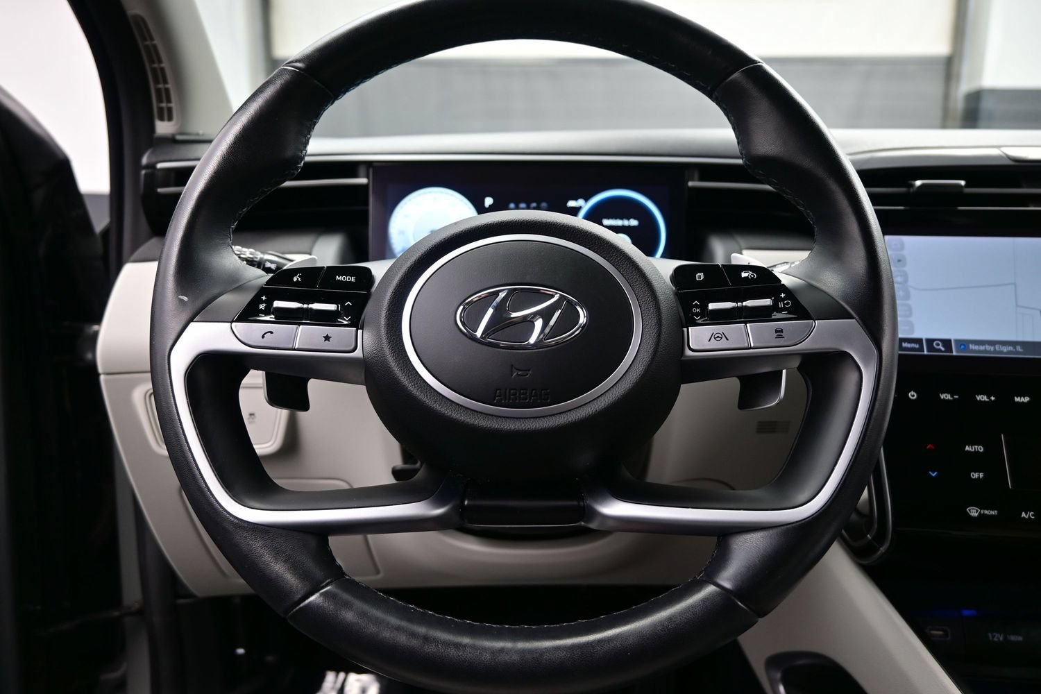 Certified 2024 Hyundai Tucson Limited AWD/4WD image 26
