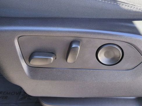 Used 2024 Chevrolet Silverado 1500 RST AWD/4WD image 12