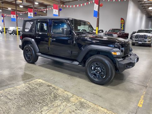 Certified 2022 Jeep Wrangler Unlimited Sport image 7